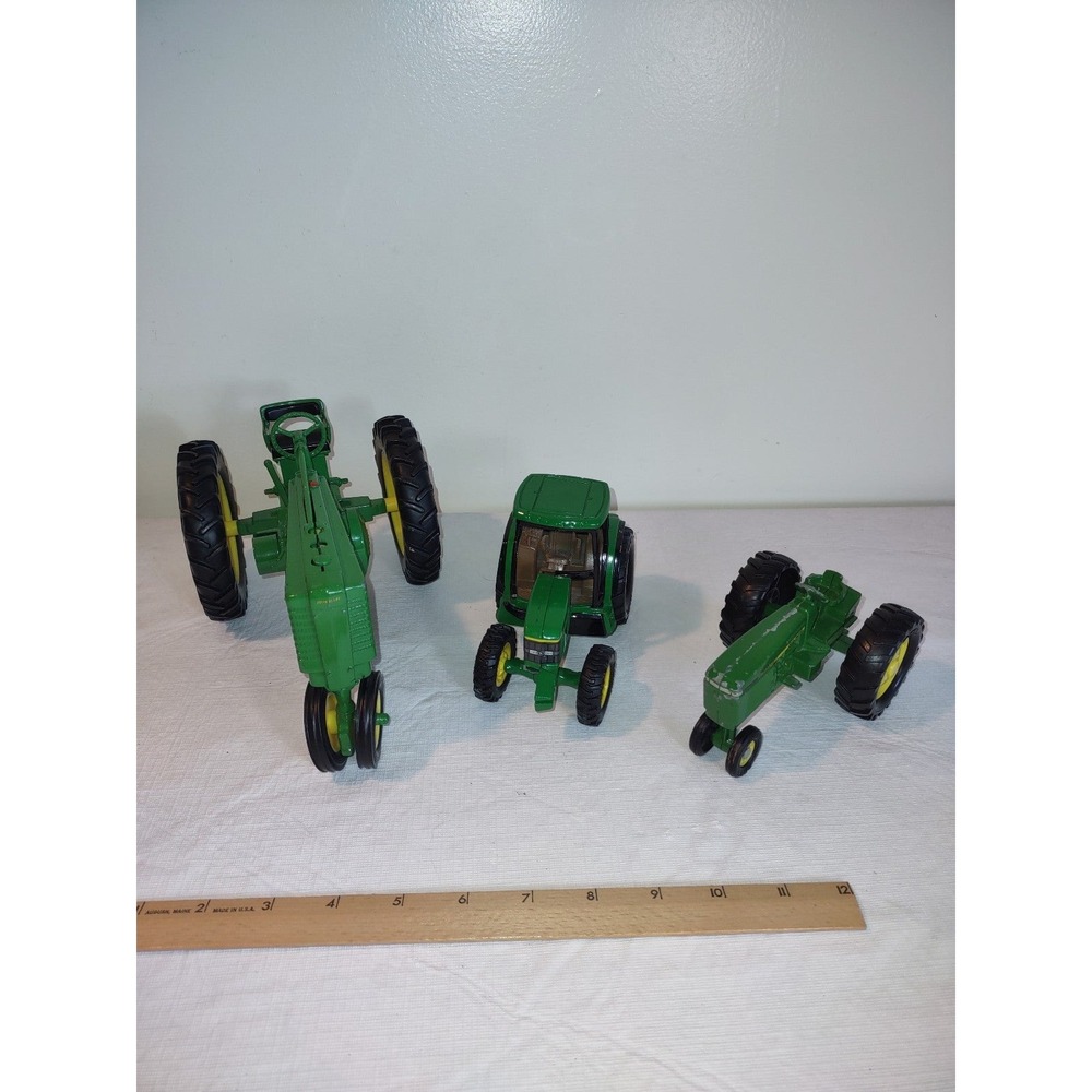 John Deere Die‑Cast Tractors Lot 3 Vintag Farm Toy  1:16/1:32 Scale Green Models